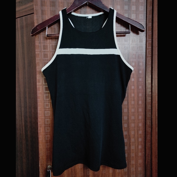 Nike Tops - ❌SOLD❌Black Halter Neck Top 🖤🤍